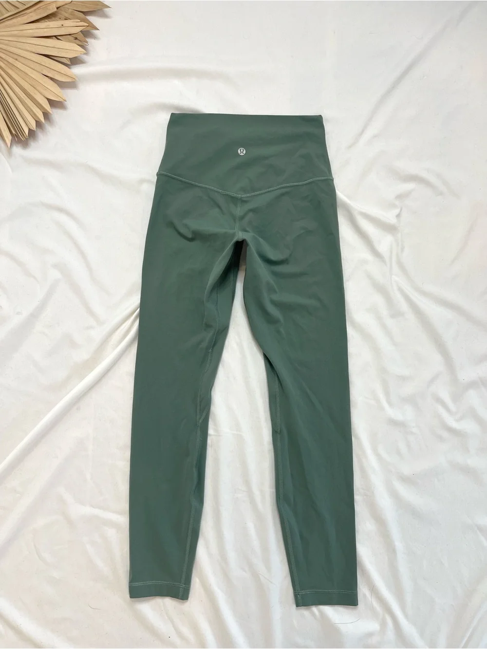 Lululemon Athletica Align High Rise 25” Green Leggings Pants Size 4